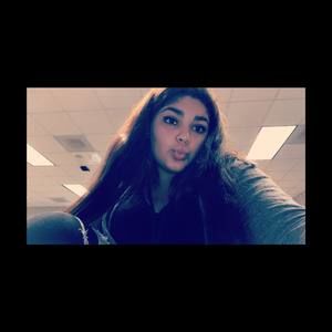 Meet your Posher, Perla